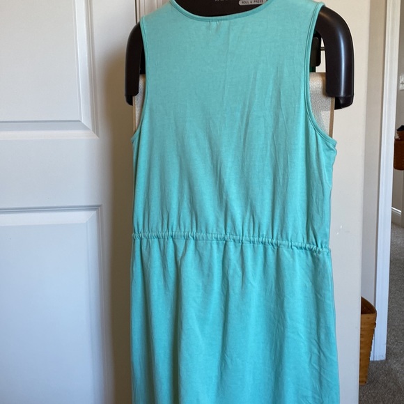 Relaxed Restyled Dress - Picture 4 of 5
